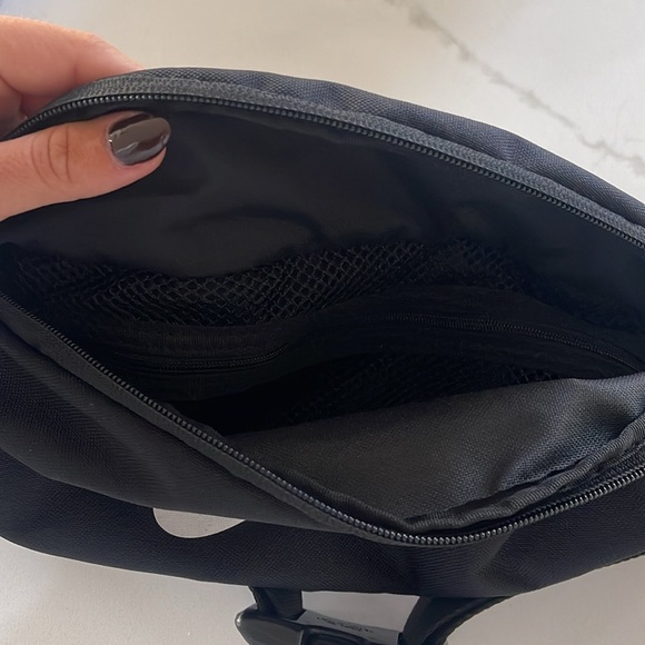 Nike Fanny pack - Picture 6 of 8